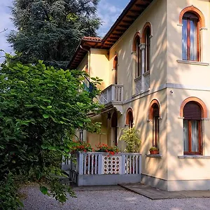 *** Bed & Breakfast Casa Gardenia Venice - Atika & Atif Itálie