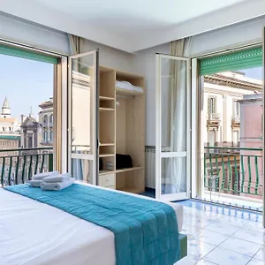 Napolit'amo Medina Hotell Neapel