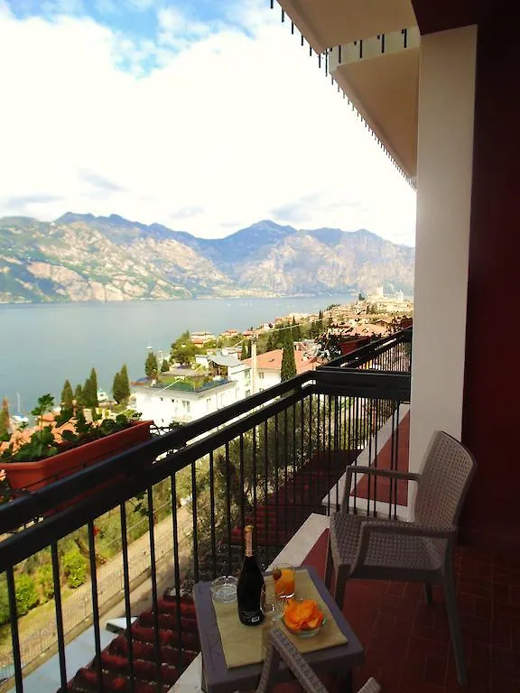 Villa Emma Malcesine 2*,