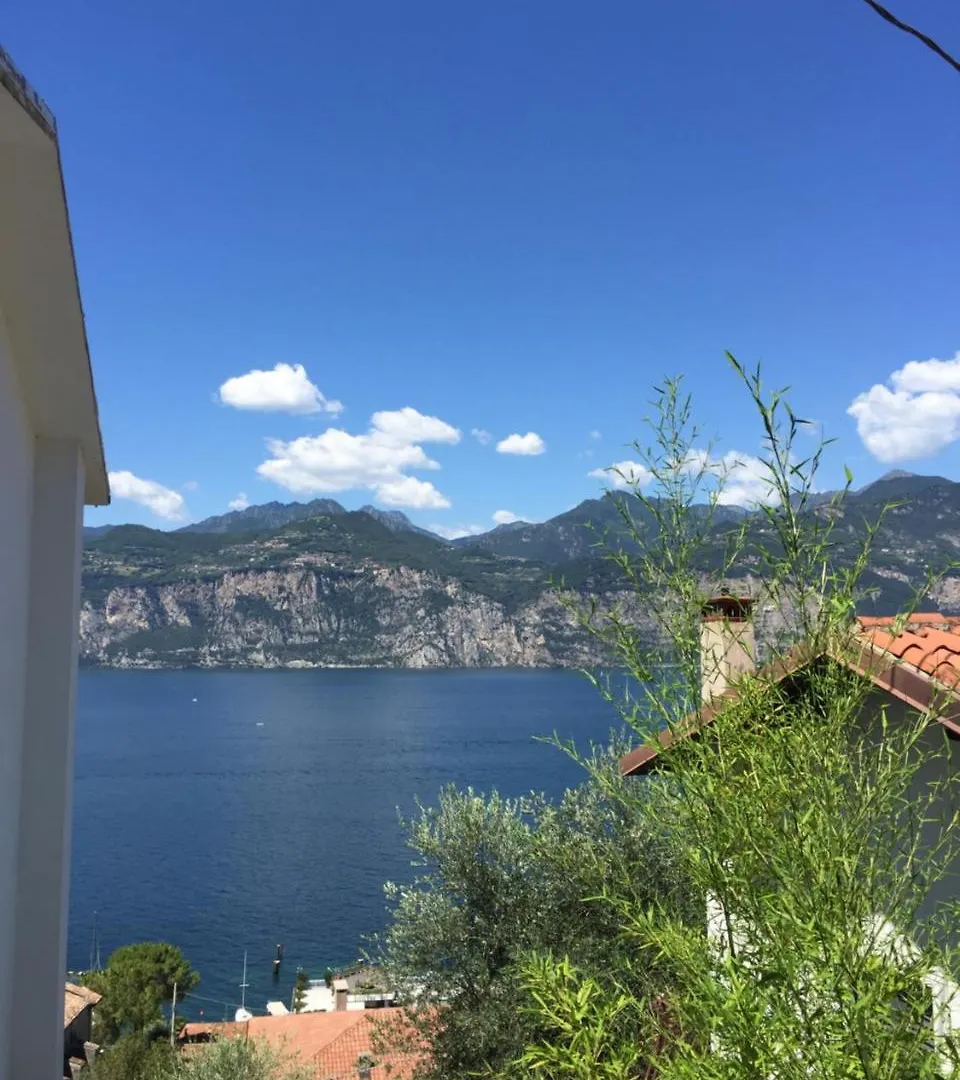 فندق Villa Emma مالتشيزينيه